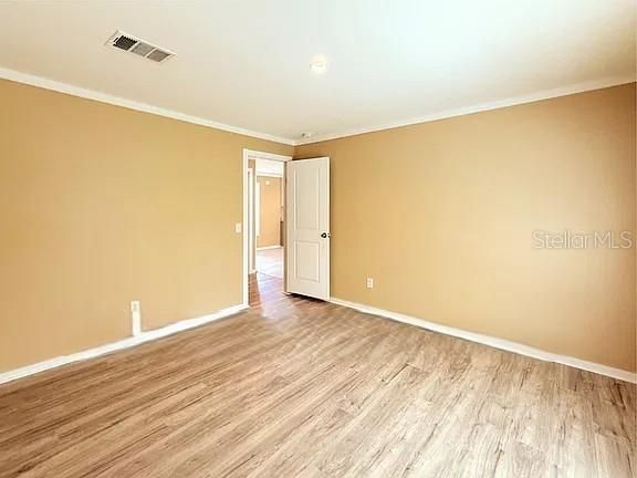 For Sale: $148,000 (3 beds, 2 baths, 1080 Square Feet)