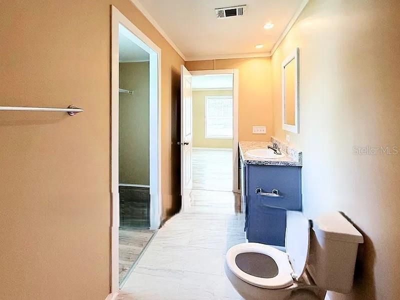 For Sale: $148,000 (3 beds, 2 baths, 1080 Square Feet)