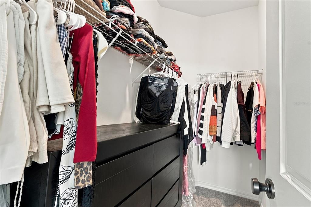For Sale: $344,900 (3 beds, 2 baths, 1587 Square Feet)