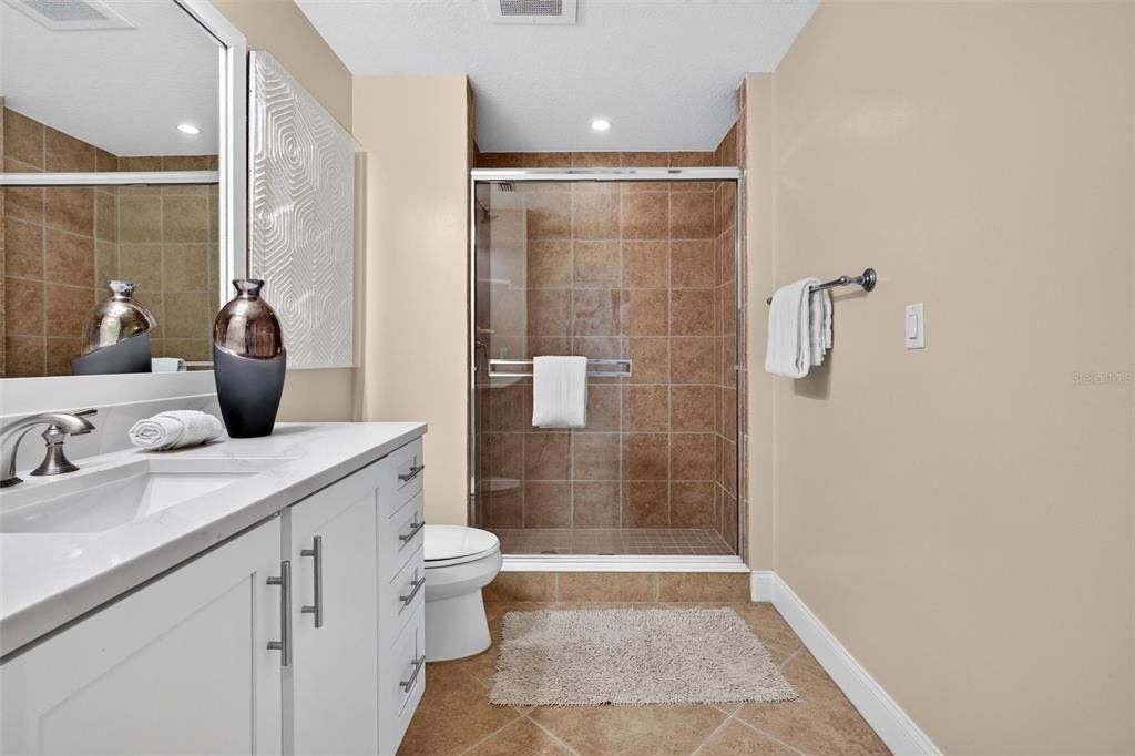 For Sale: $949,000 (3 beds, 3 baths, 2461 Square Feet)