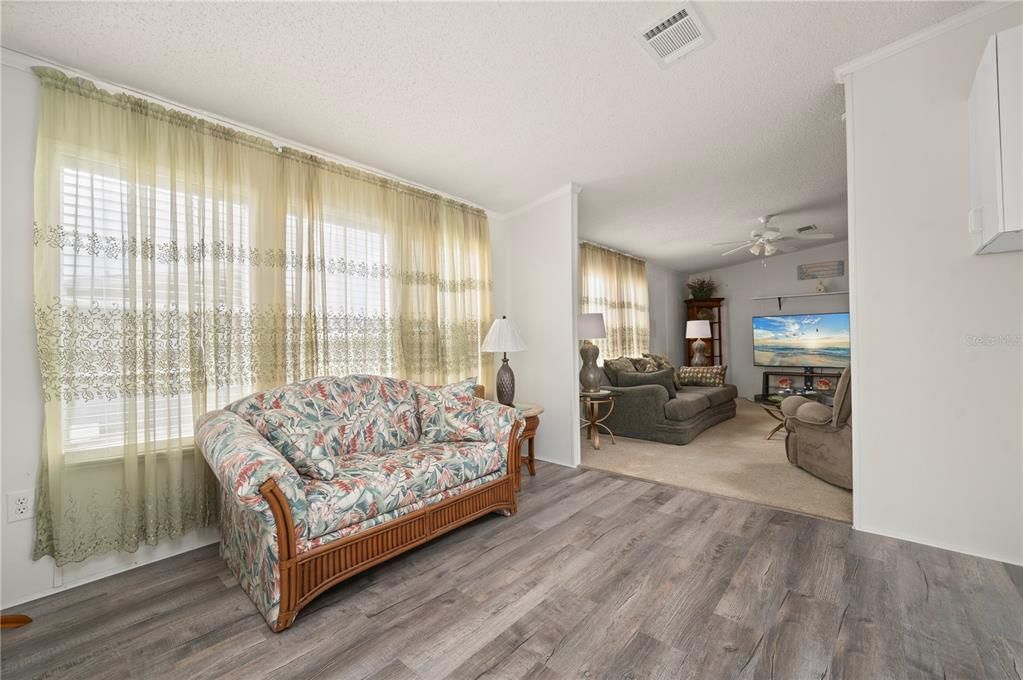 En Venta: $289,000 (2 camas, 2 baños, 1104 Pies cuadrados)