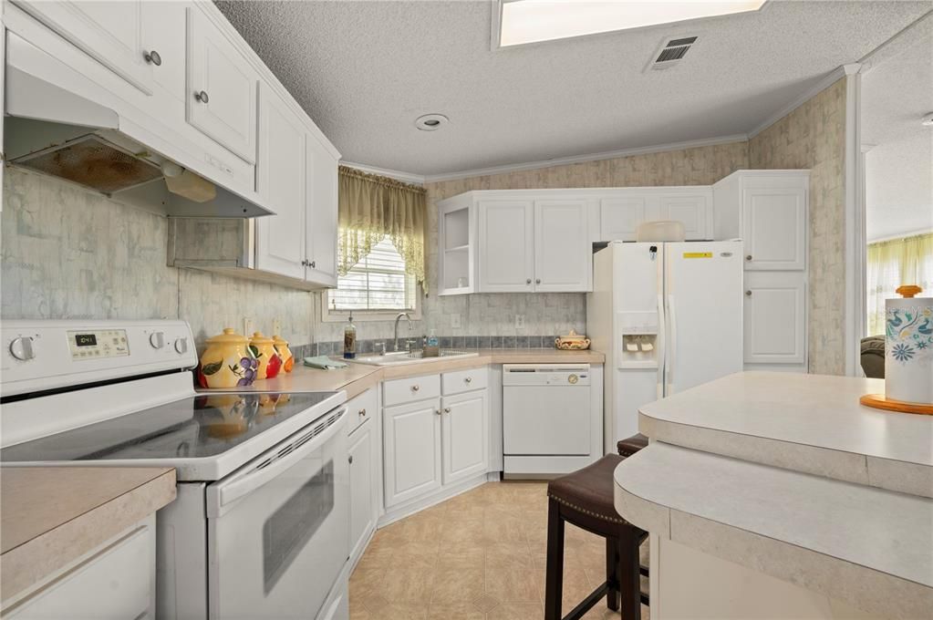 En Venta: $289,000 (2 camas, 2 baños, 1104 Pies cuadrados)