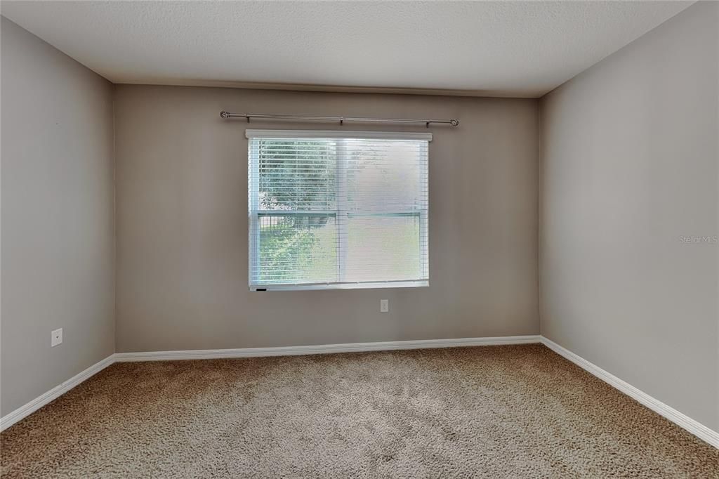 For Rent: $2,299 (3 beds, 2 baths, 1666 Square Feet)