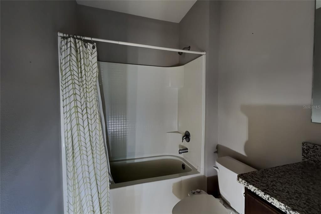 For Rent: $2,299 (3 beds, 2 baths, 1666 Square Feet)