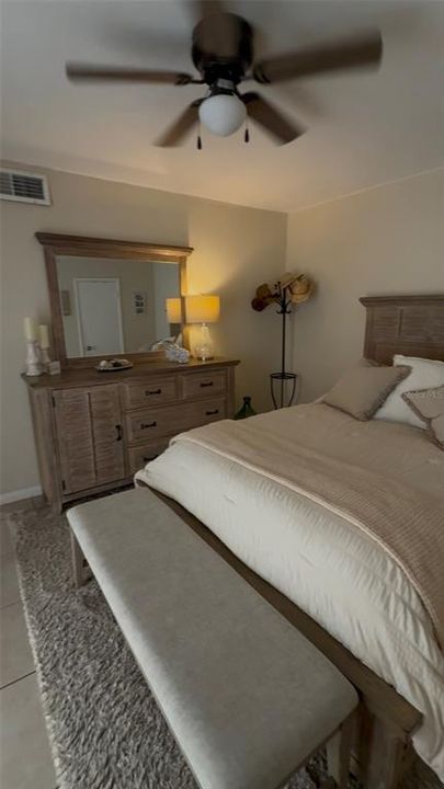 В аренду: $3,500 (2 спален, 2 ванн, 1328 Квадратных фут)