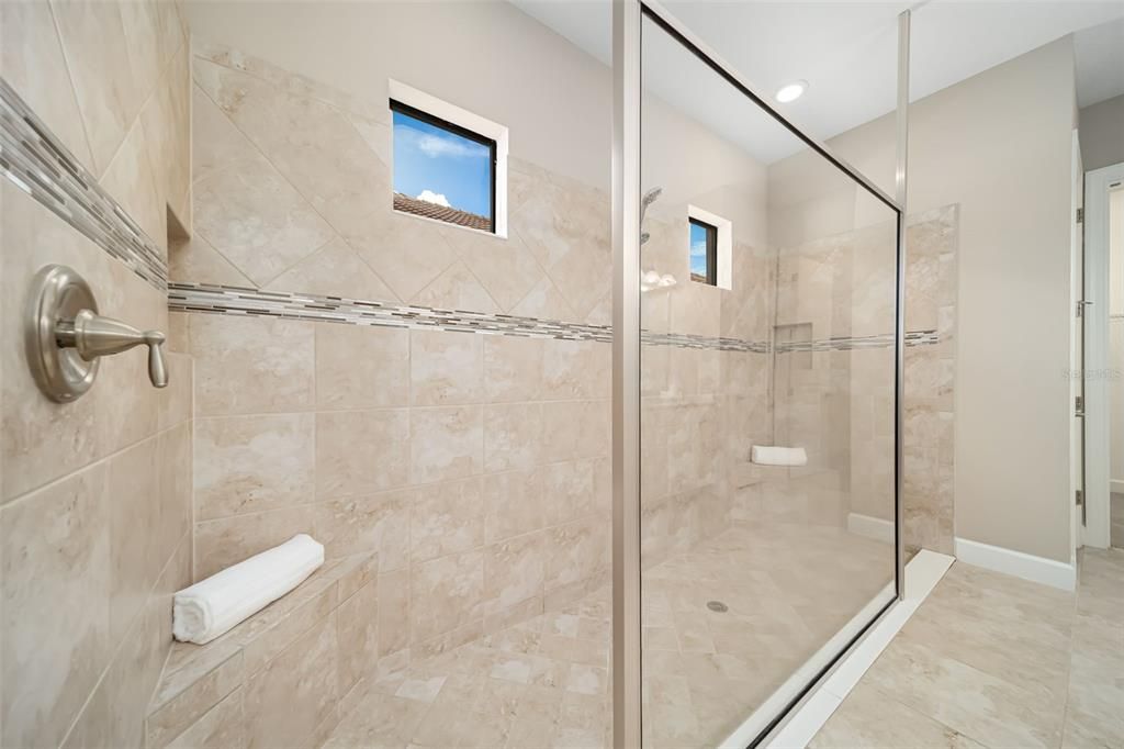 Active With Contract: $700,000 (3 beds, 3 baths, 2280 Square Feet)
