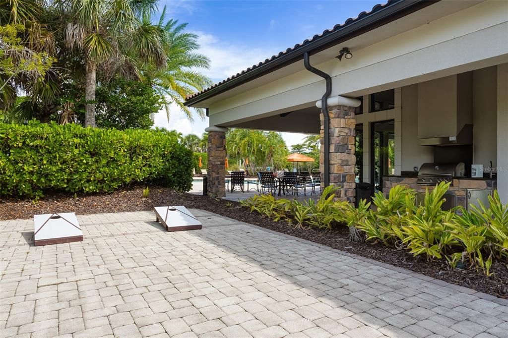 Active With Contract: $700,000 (3 beds, 3 baths, 2280 Square Feet)