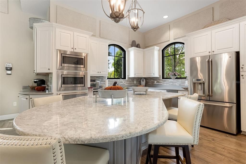 Active With Contract: $700,000 (3 beds, 3 baths, 2280 Square Feet)