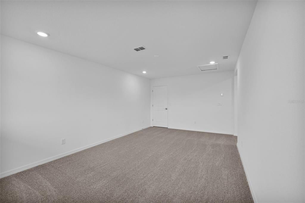 En Venta: $372,000 (3 camas, 2 baños, 1962 Pies cuadrados)