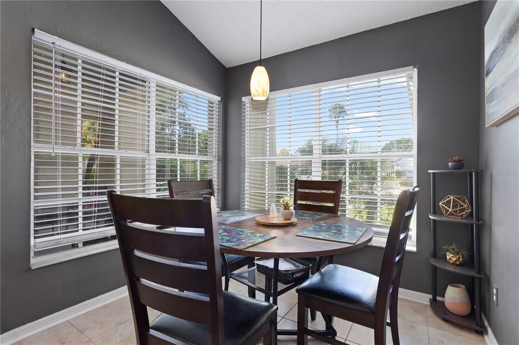 En Venta: $425,000 (3 camas, 2 baños, 1578 Pies cuadrados)