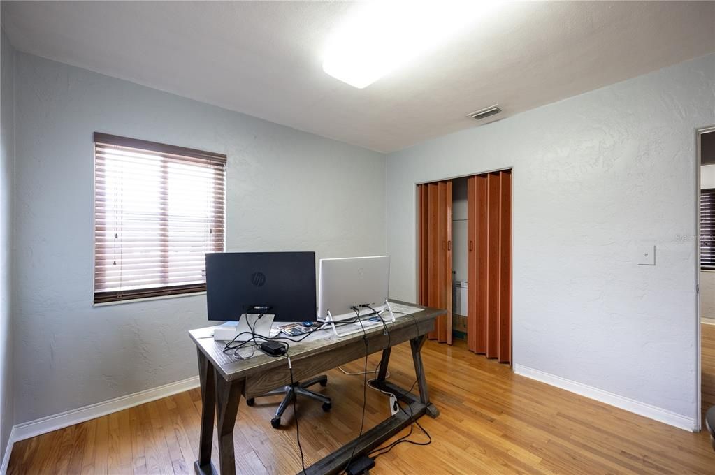 En Venta: $34,400 (0 camas, 0 baños, 1376 Pies cuadrados)