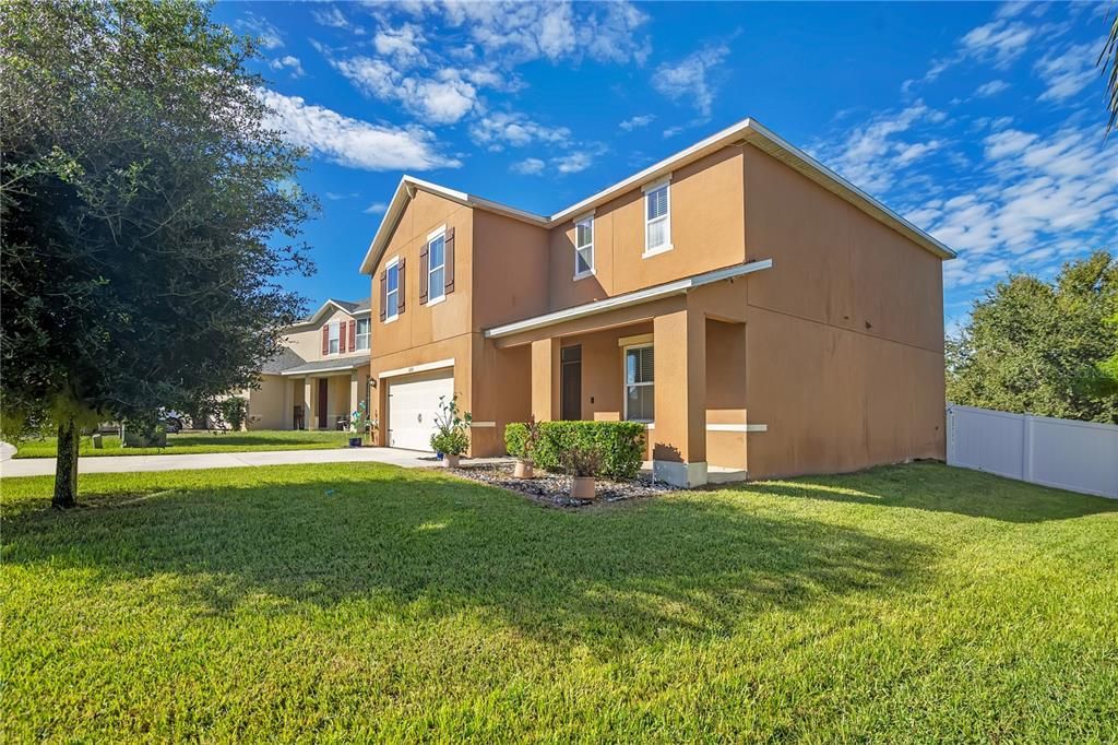 For Sale: $374,990 (4 beds, 2 baths, 2498 Square Feet)