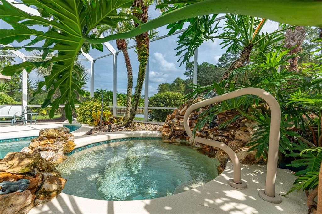 En Venta: $1,375,000 (4 camas, 4 baños, 4342 Pies cuadrados)