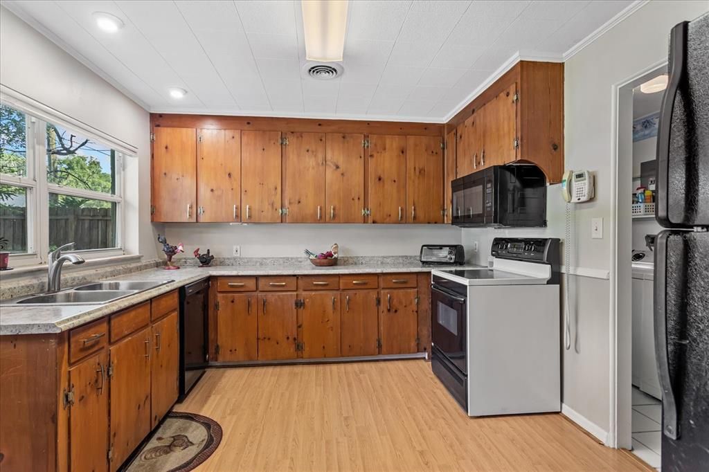 En Venta: $420,000 (3 camas, 2 baños, 1493 Pies cuadrados)