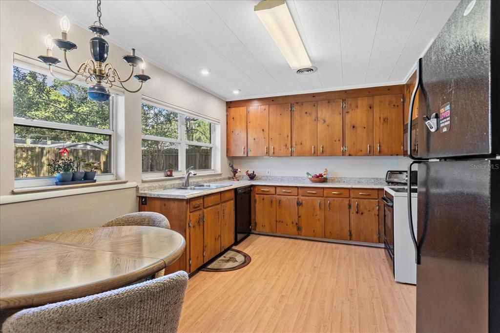En Venta: $420,000 (3 camas, 2 baños, 1493 Pies cuadrados)