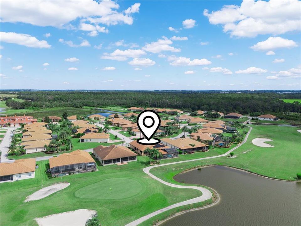Activo con contrato: $599,000 (3 camas, 2 baños, 2330 Pies cuadrados)