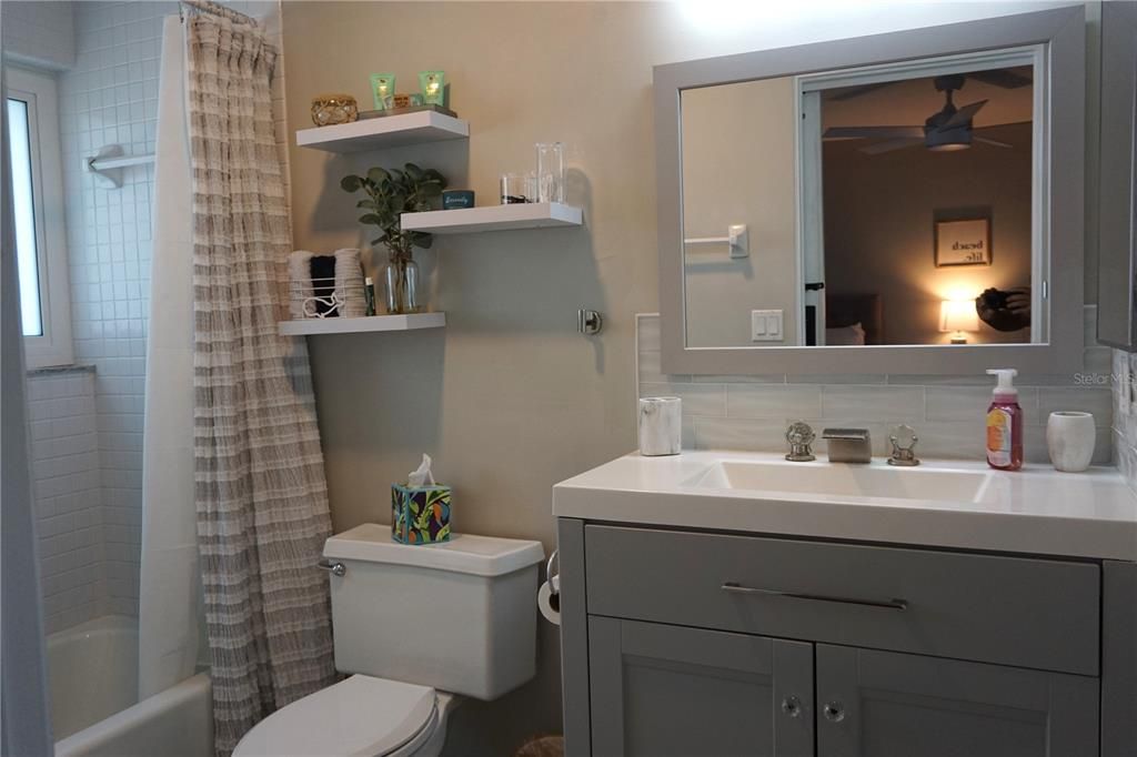 For Rent: $4,700 (3 beds, 3 baths, 1775 Square Feet)