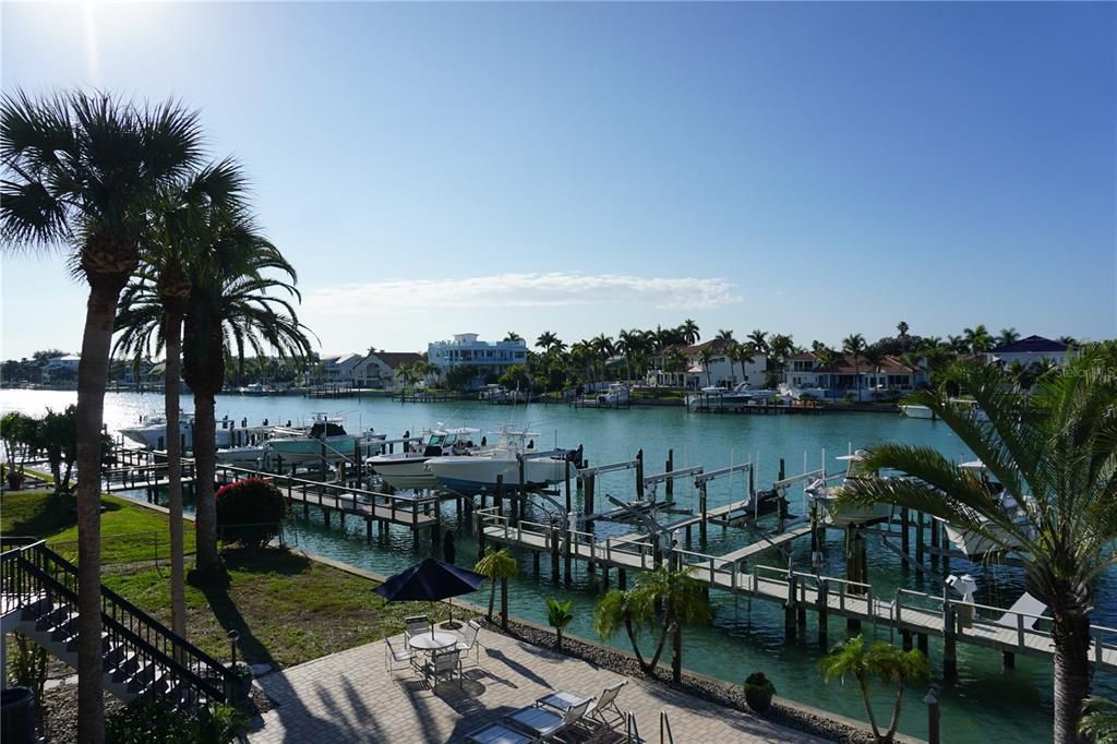 For Rent: $4,700 (3 beds, 3 baths, 1775 Square Feet)