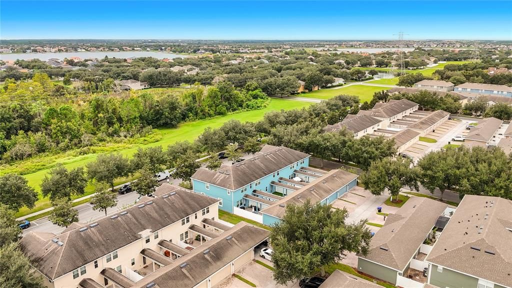 For Sale: $330,000 (2 beds, 2 baths, 1077 Square Feet)