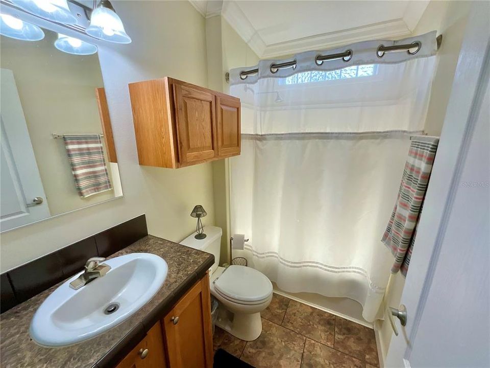 For Sale: $239,900 (3 beds, 2 baths, 1296 Square Feet)