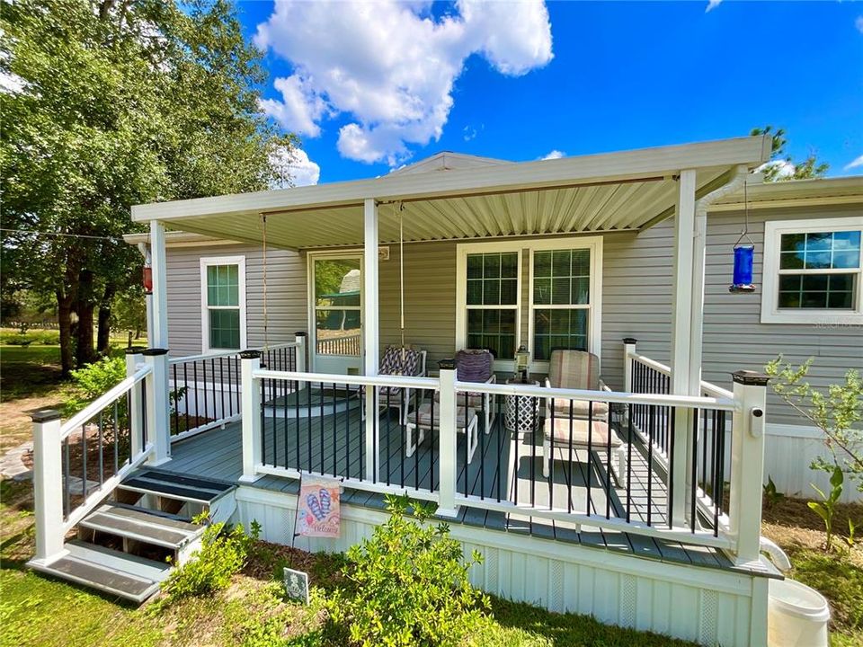 For Sale: $239,900 (3 beds, 2 baths, 1296 Square Feet)