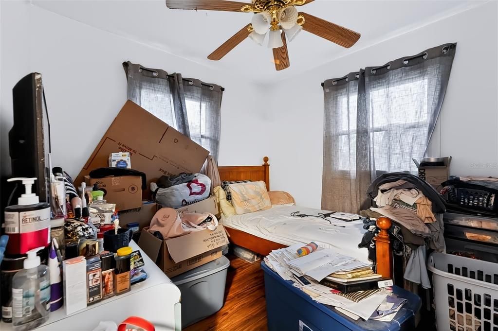 Activo con contrato: $225,000 (2 camas, 1 baños, 720 Pies cuadrados)