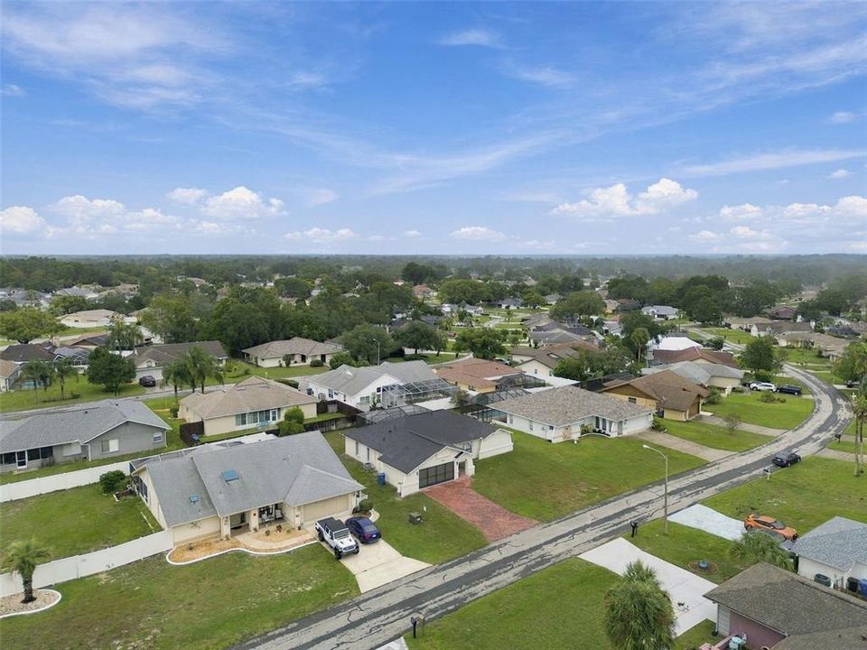 En Venta: $347,999 (3 camas, 2 baños, 1670 Pies cuadrados)