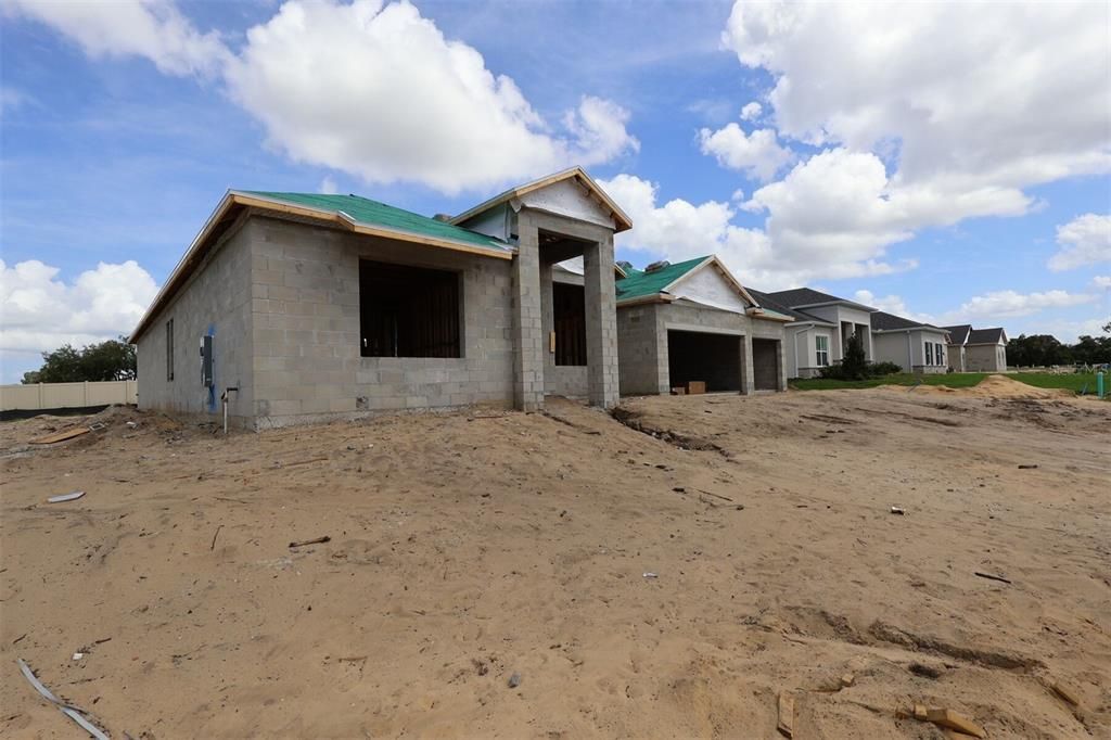 На продажу: $789,990 (4 спален, 3 ванн, 3528 Квадратных фут)