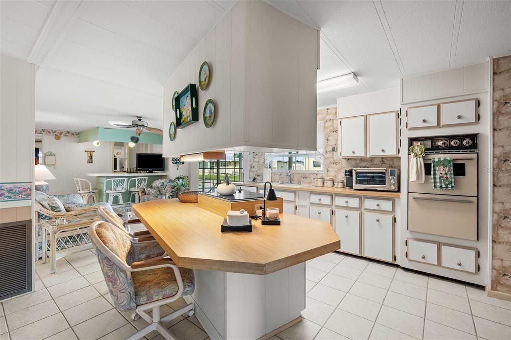 En Venta: $209,000 (2 camas, 2 baños, 1611 Pies cuadrados)