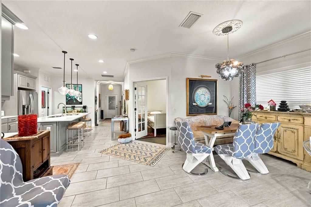En Venta: $425,000 (3 camas, 2 baños, 1845 Pies cuadrados)