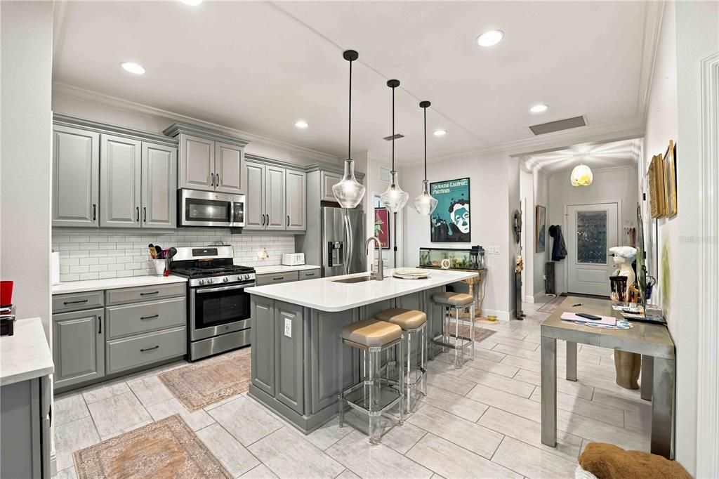 En Venta: $425,000 (3 camas, 2 baños, 1845 Pies cuadrados)