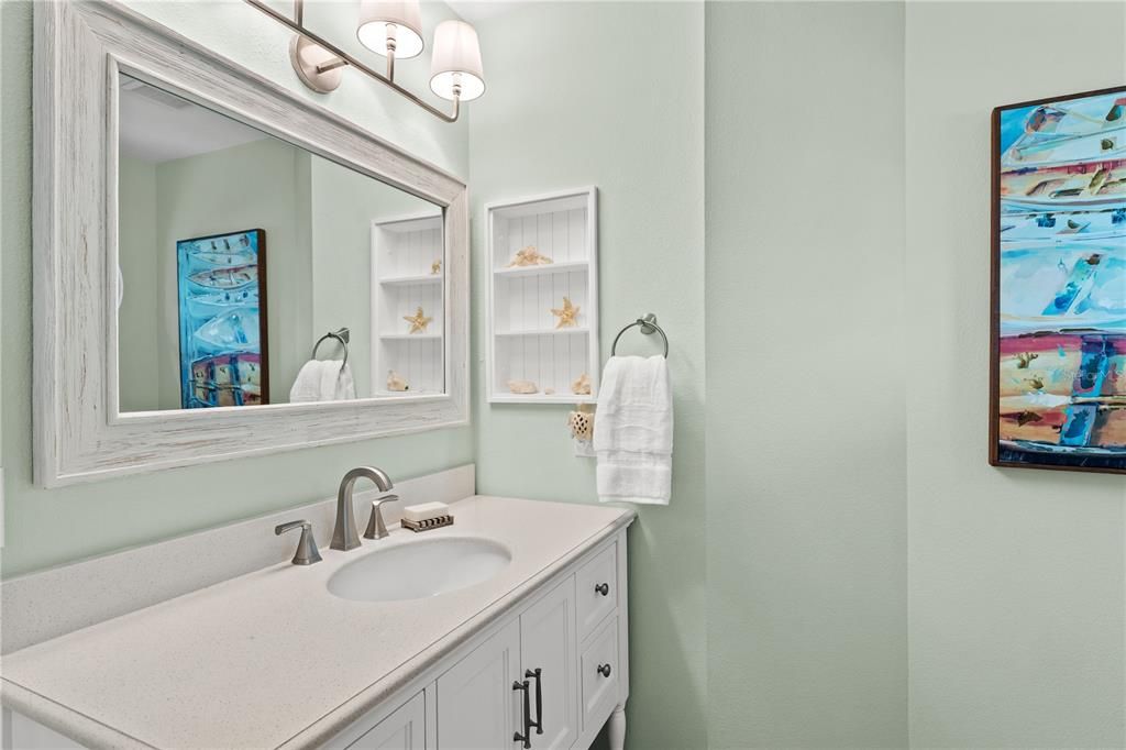For Sale: $949,000 (2 beds, 2 baths, 1466 Square Feet)