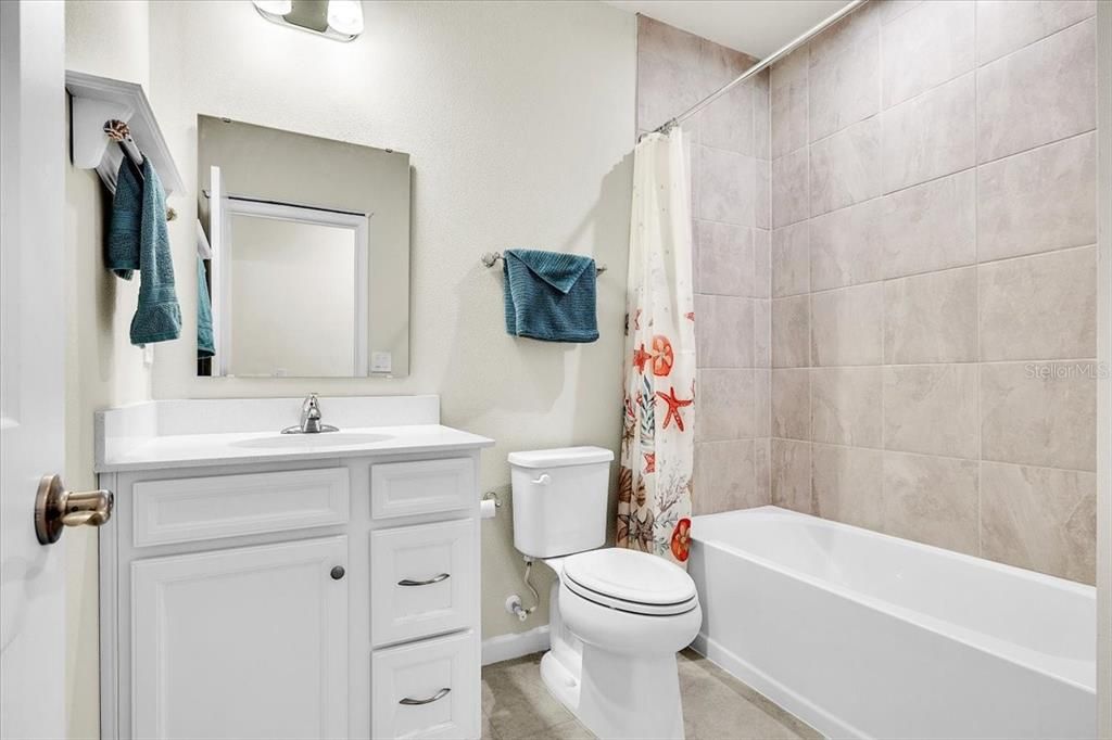 For Sale: $265,000 (3 beds, 2 baths, 1496 Square Feet)
