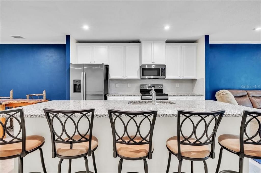 For Sale: $265,000 (3 beds, 2 baths, 1496 Square Feet)