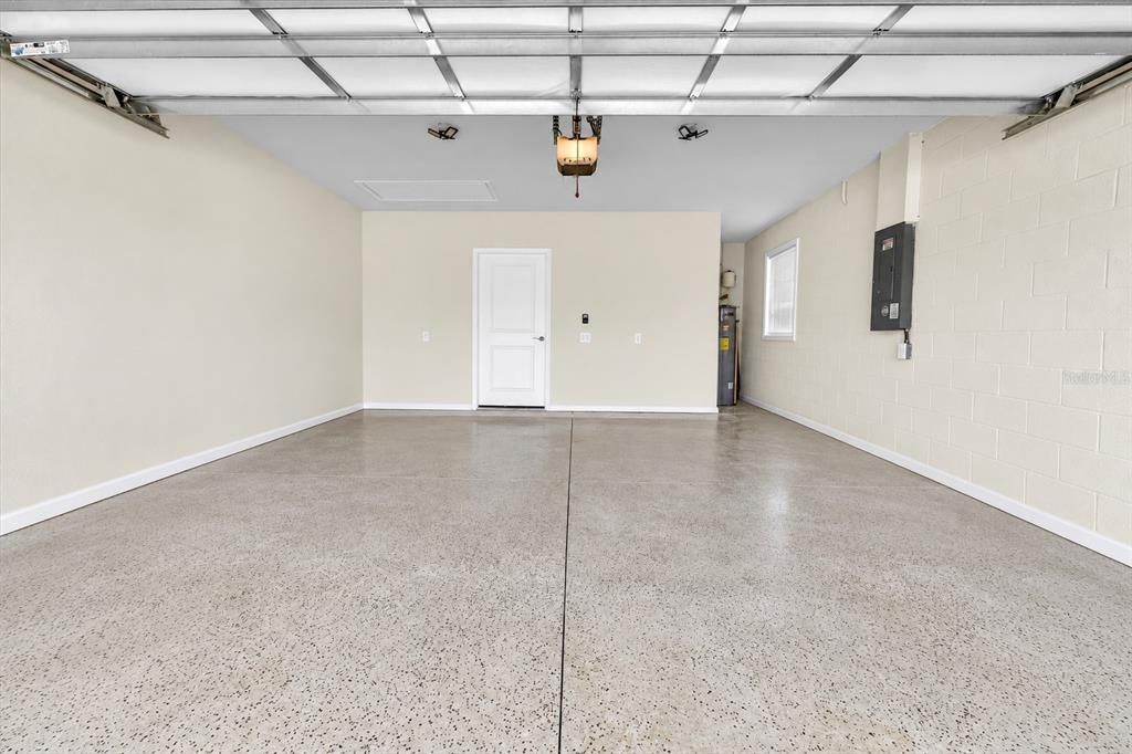 For Sale: $265,000 (3 beds, 2 baths, 1496 Square Feet)