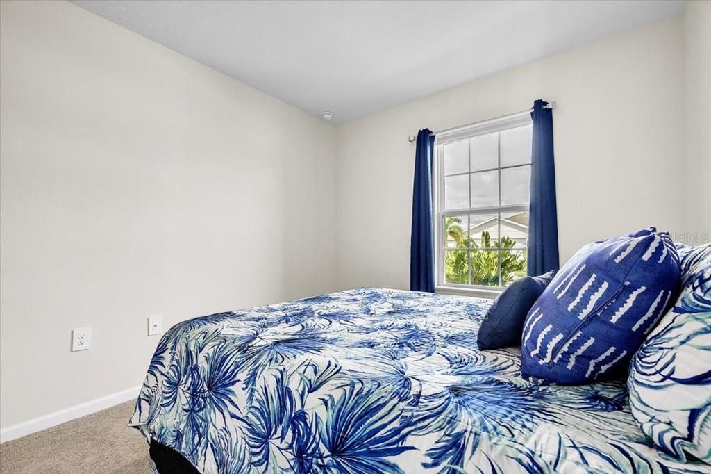 For Sale: $265,000 (3 beds, 2 baths, 1496 Square Feet)