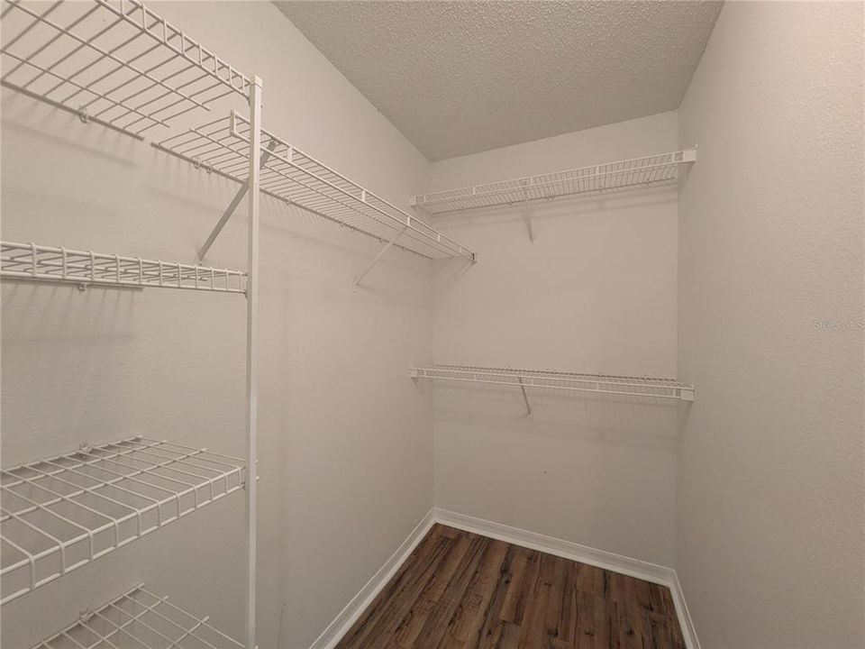 В аренду: $1,950 (3 спален, 2 ванн, 1180 Квадратных фут)