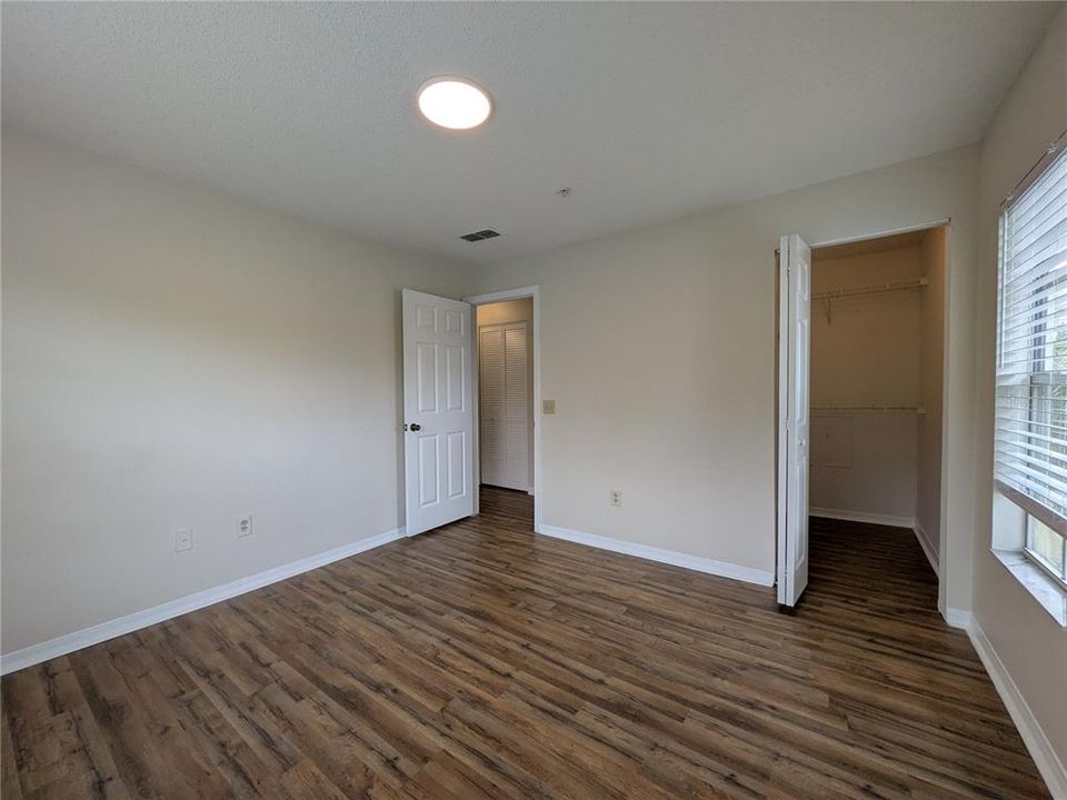 В аренду: $1,950 (3 спален, 2 ванн, 1180 Квадратных фут)