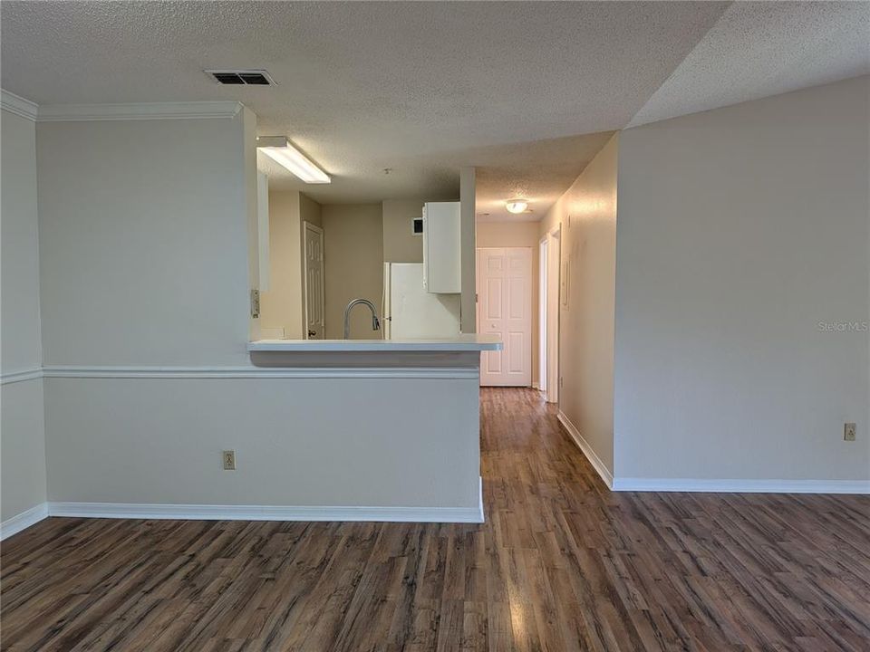 В аренду: $1,950 (3 спален, 2 ванн, 1180 Квадратных фут)