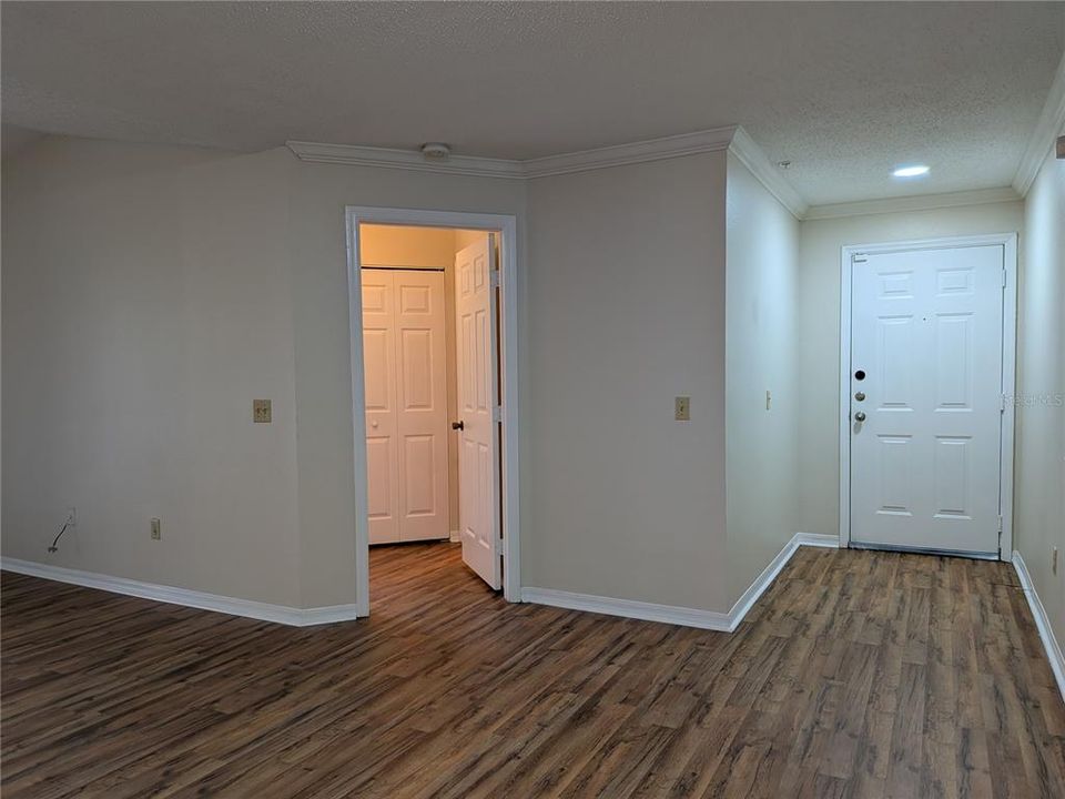 В аренду: $1,950 (3 спален, 2 ванн, 1180 Квадратных фут)
