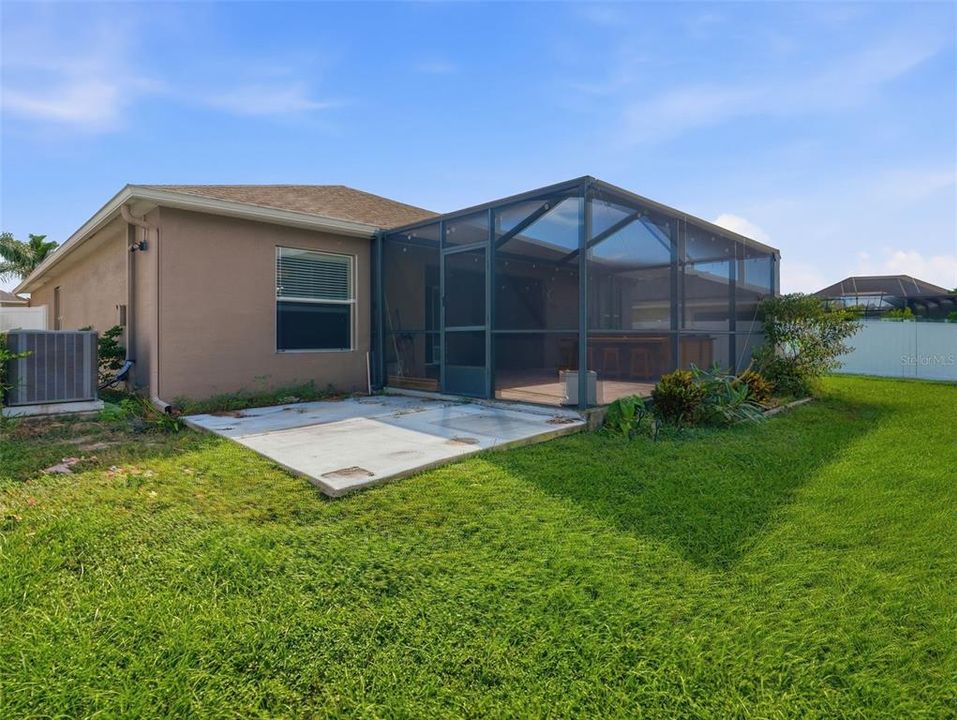 For Sale: $285,000 (3 beds, 2 baths, 1676 Square Feet)