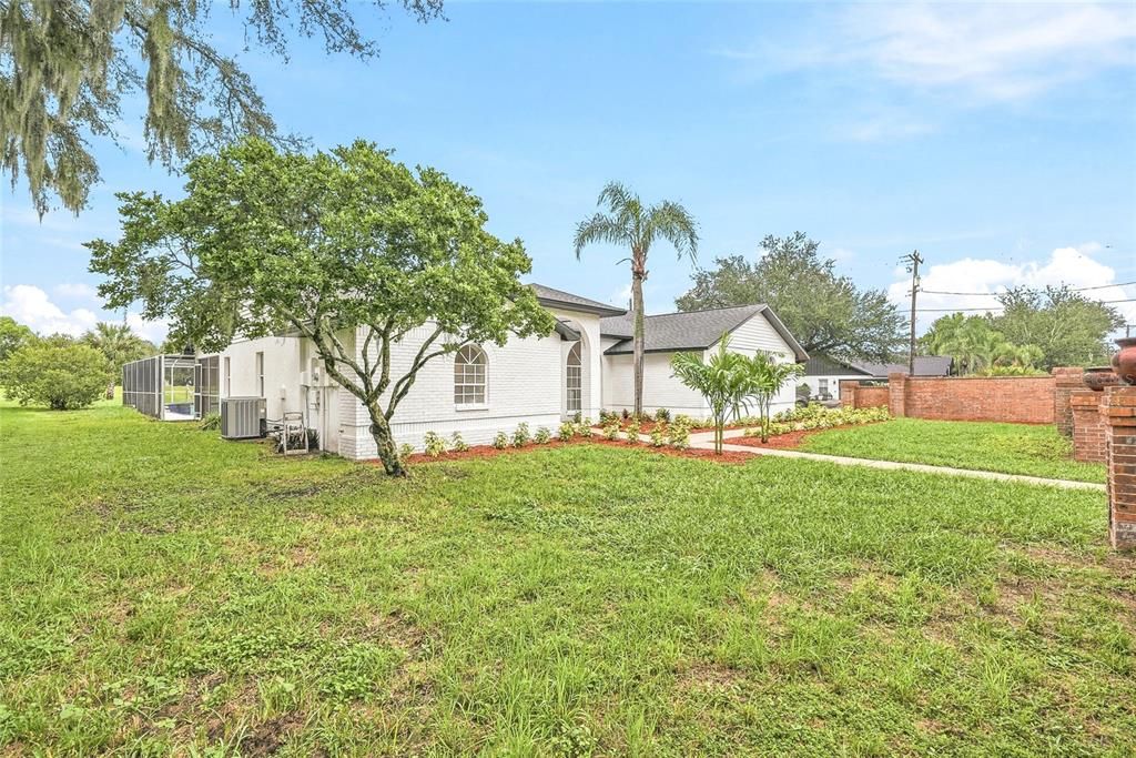 For Sale: $759,900 (5 beds, 3 baths, 3401 Square Feet)