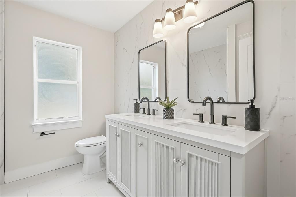 For Sale: $759,900 (5 beds, 3 baths, 3401 Square Feet)