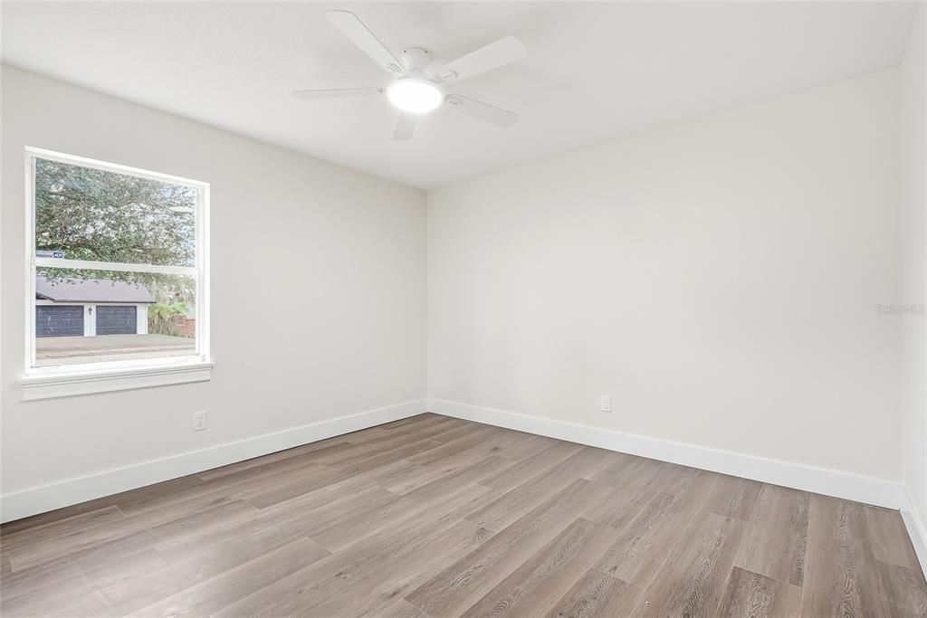 For Sale: $759,900 (5 beds, 3 baths, 3401 Square Feet)