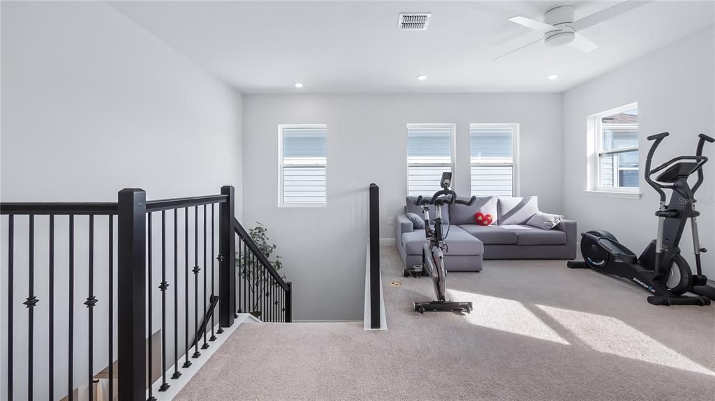 For Sale: $671,000 (4 beds, 2 baths, 2906 Square Feet)