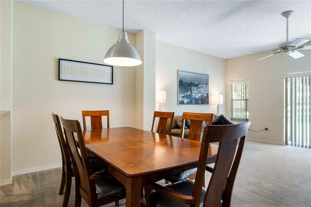 For Sale: $235,000 (3 beds, 2 baths, 1291 Square Feet)