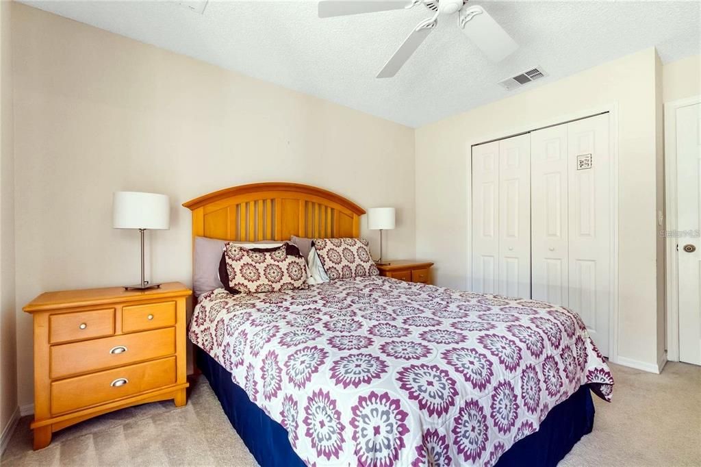 For Sale: $235,000 (3 beds, 2 baths, 1291 Square Feet)