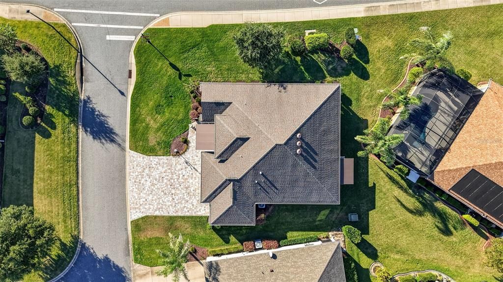 En Venta: $575,000 (3 camas, 2 baños, 2035 Pies cuadrados)