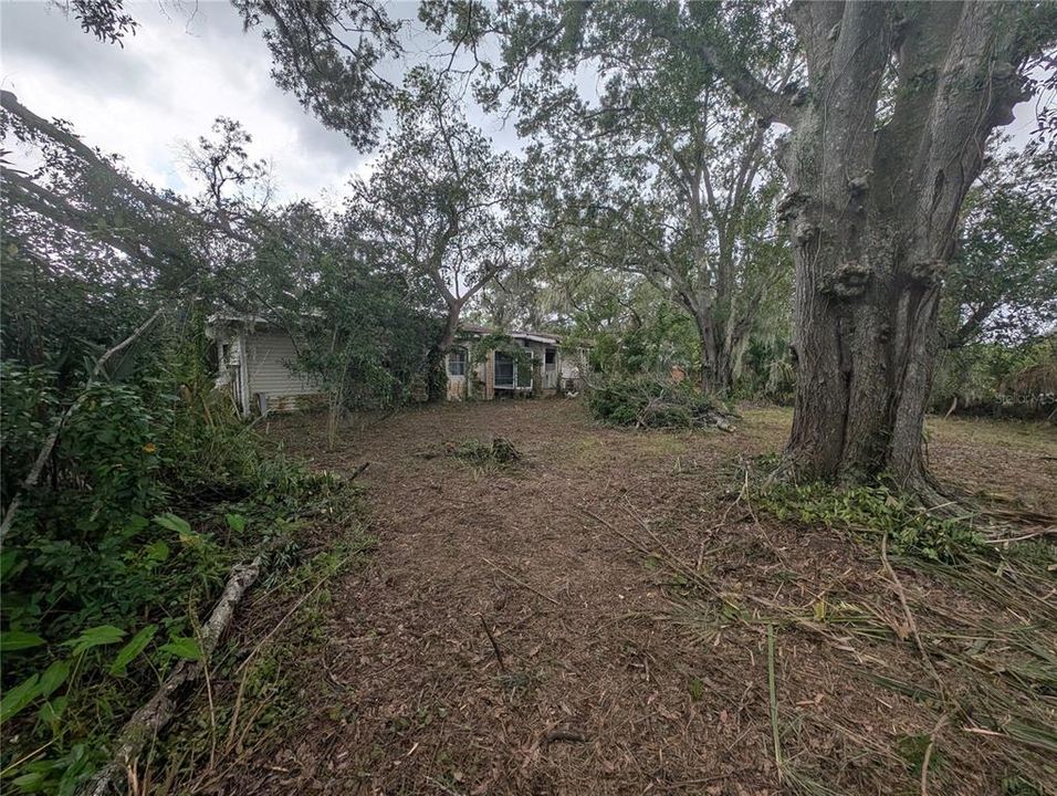 Active With Contract: $199,991 (1.01 acres)