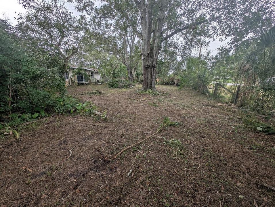 Active With Contract: $199,991 (1.01 acres)